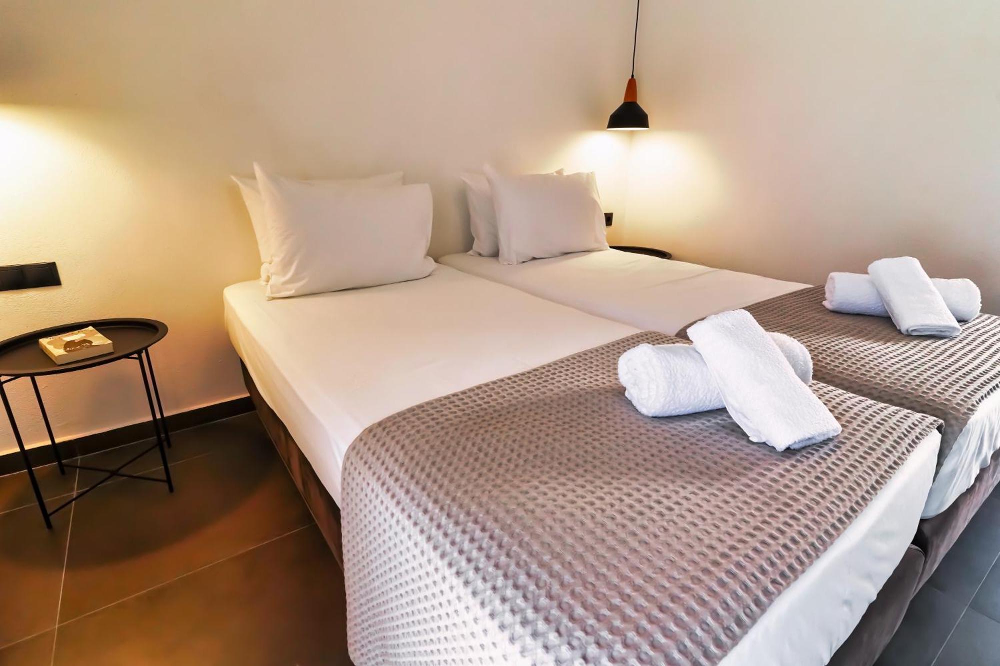 Lefka Ori - Agia Galini Apartment Room photo